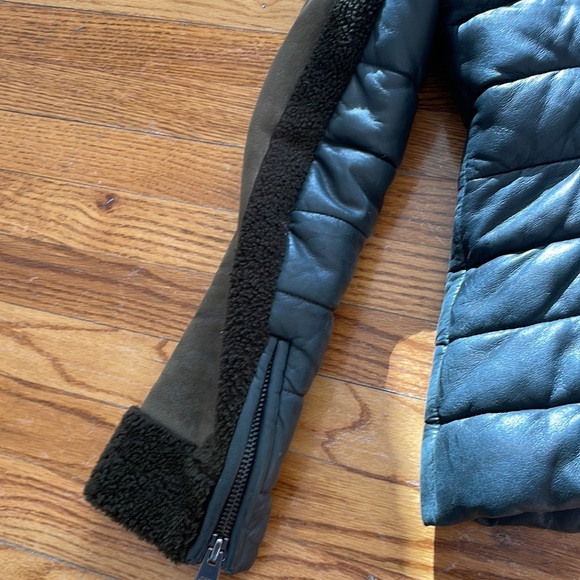 Real leather and shearling coat - Picture 9 of 15